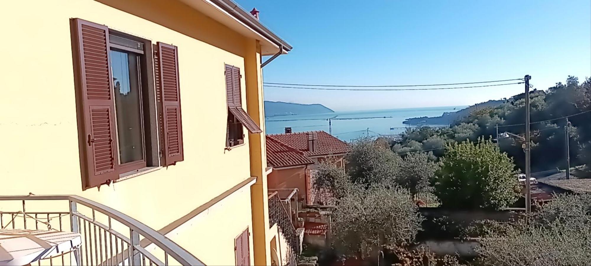 Апартаменты Ca'Di Gilbi E Pasqui Специя Экстерьер фото